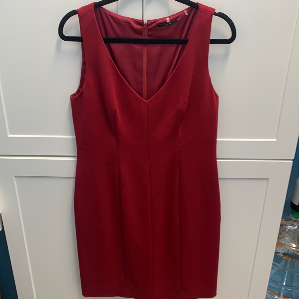 Tahari Designer Label Sz12 Deep Red